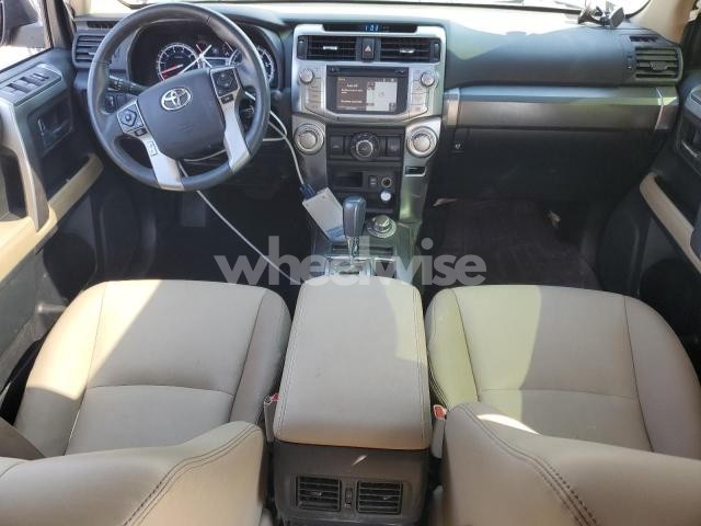 Photo 3 of 2016 TOYOTA 4RUNNER SR5/SR5 PREMIUM (VIN JTEBU5JR3G5395937)