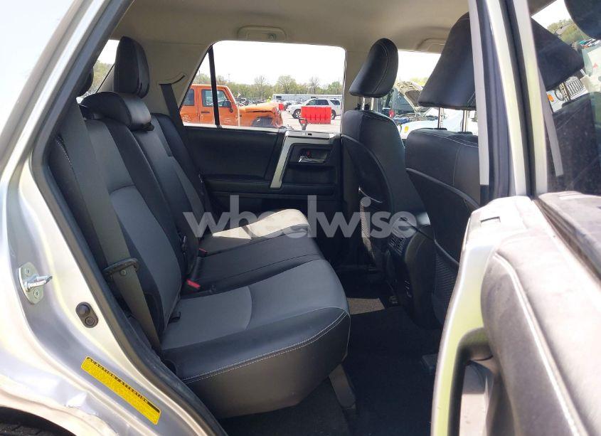 Photo 8 of 2017 Toyota 4runner SR5 PREMIUM (VIN JTEBU5JR3H5433541)