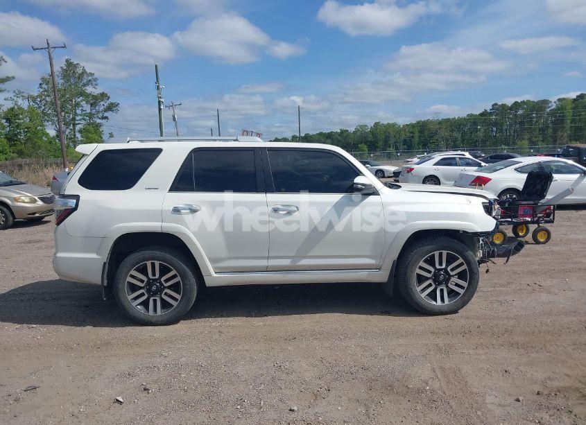 Photo 13 of 2017 Toyota 4runner LIMITED (VIN JTEBU5JR3H5434785)