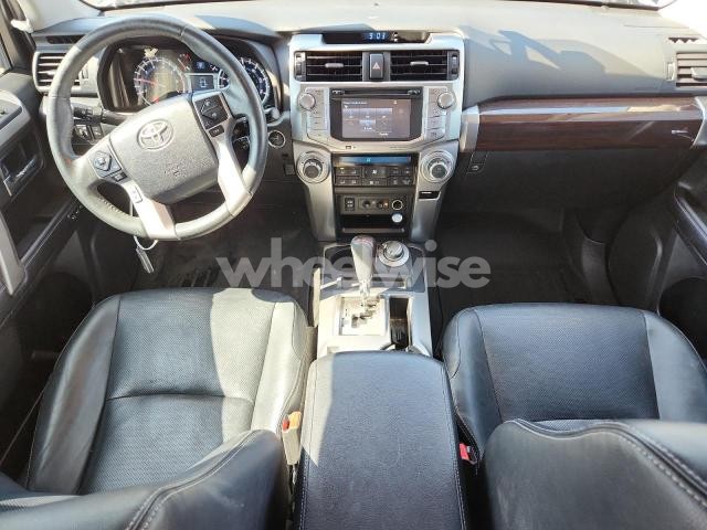 Photo 7 of 2018 TOYOTA 4RUNNER SR5/SR5 PREMIUM (VIN JTEBU5JR3J5491476)