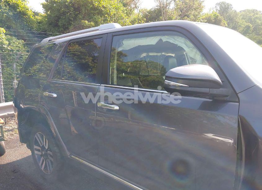 Photo 13 of 2018 Toyota 4runner LIMITED (VIN JTEBU5JR3J5510429)