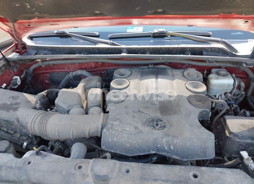 Photo 10 of 2018 Toyota 4runner SR5 PREMIUM (VIN JTEBU5JR3J5588273)