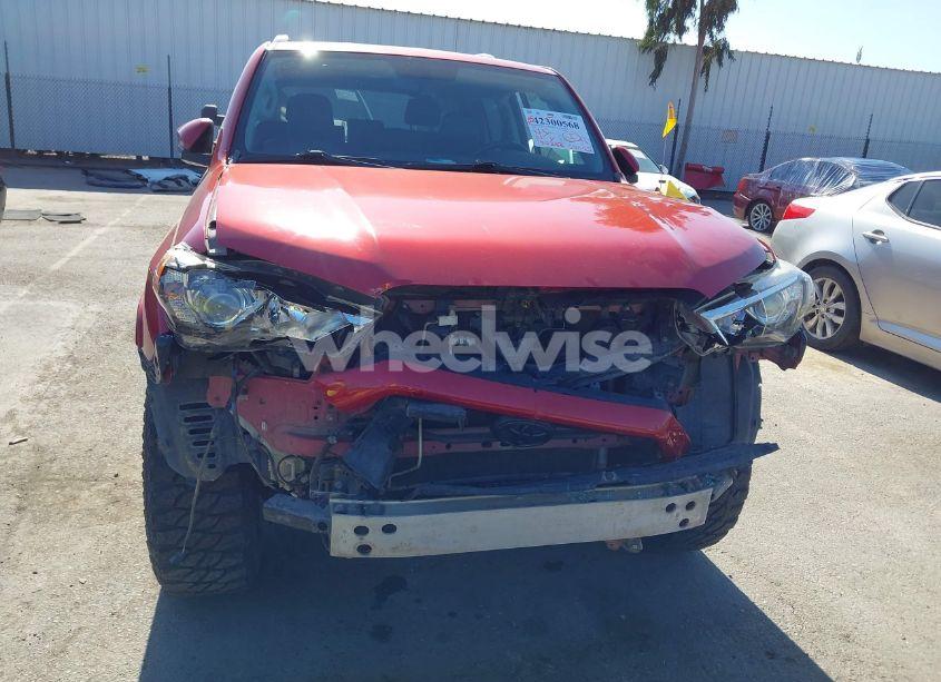 Photo 6 of 2018 Toyota 4runner SR5 PREMIUM (VIN JTEBU5JR3J5588273)