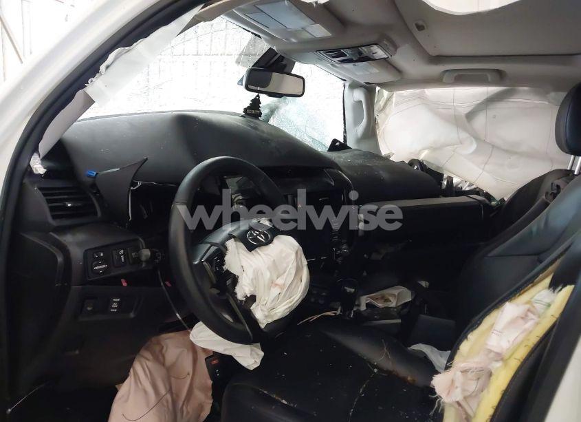 Photo 5 of 2020 Toyota 4runner NIGHTSHADE SPECIAL EDITION (VIN JTEBU5JR3L5818381)