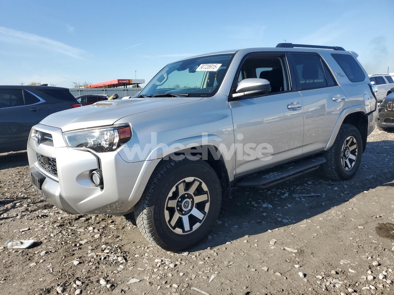 2020 TOYOTA 4RUNNER SR5/SR5 PREMIUM (VIN JTEBU5JR3M5885533) main photo