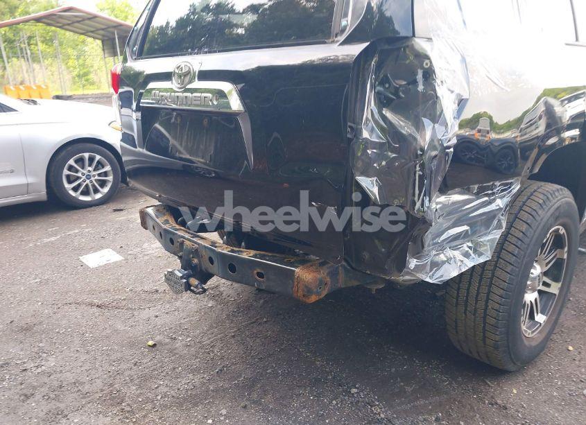 Photo 6 of 2011 Toyota 4runner SR5 V6 (VIN JTEBU5JR4B5051347)