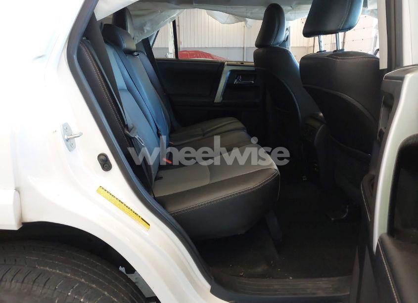 Photo 8 of 2015 Toyota 4runner SR5 PREMIUM (VIN JTEBU5JR4F5276275)