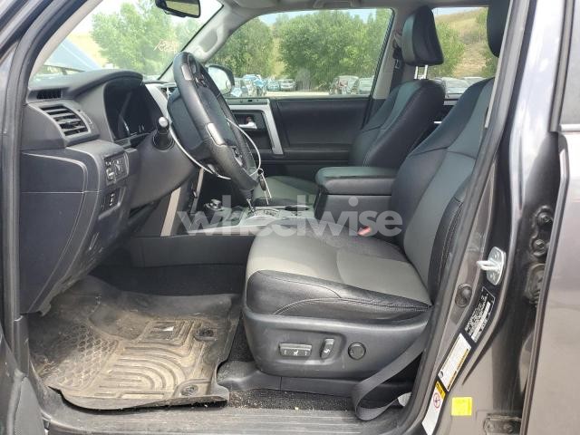 2016 TOYOTA 4RUNNER SR5/SR5 PREMIUM (VIN JTEBU5JR4G5287519) main photo