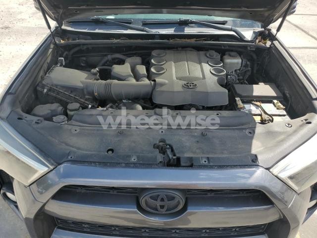 Photo 2 of 2016 TOYOTA 4RUNNER SR5/SR5 PREMIUM (VIN JTEBU5JR4G5287519)