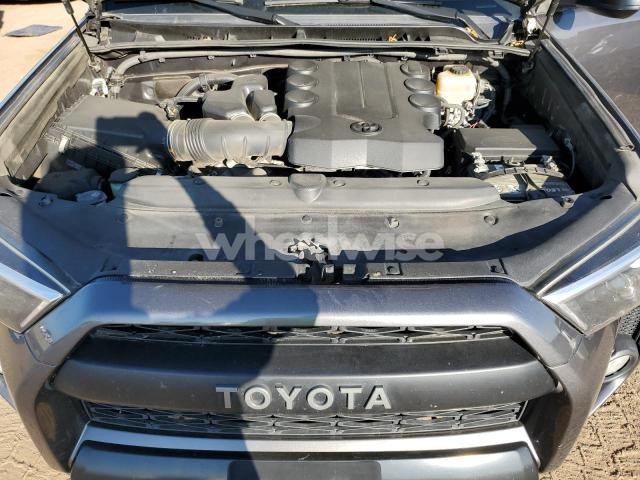 2016 TOYOTA 4RUNNER SR5/SR5 PREMIUM (VIN JTEBU5JR4G5356600) main photo