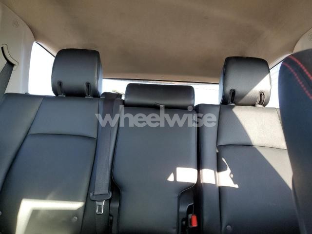 Photo 2 of 2016 TOYOTA 4RUNNER SR5/SR5 PREMIUM (VIN JTEBU5JR4G5356600)