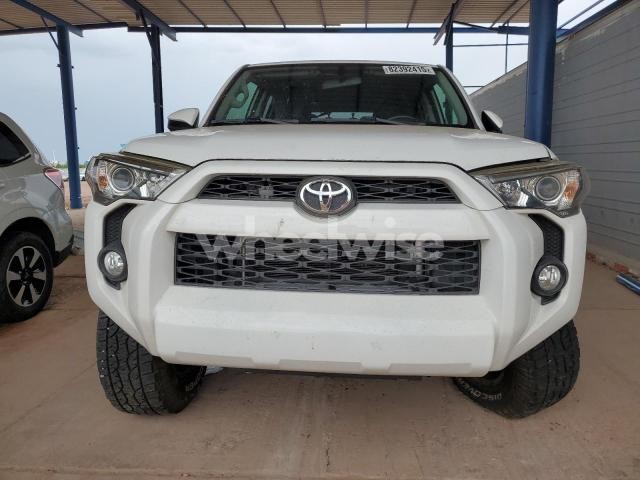 Photo 6 of 2017 TOYOTA 4RUNNER SR5/SR5 PREMIUM (VIN JTEBU5JR4H5469061)