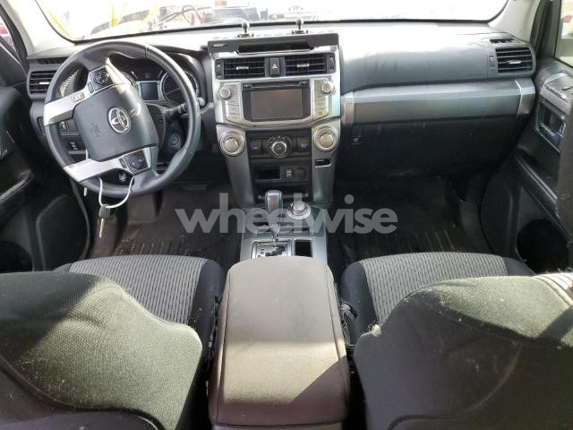 Photo 9 of 2017 TOYOTA 4RUNNER SR5/SR5 PREMIUM (VIN JTEBU5JR4H5469061)