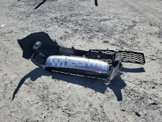 Photo 6 of 2018 TOYOTA 4RUNNER SR5/SR5 PREMIUM (VIN JTEBU5JR4J5518085)