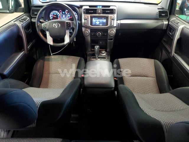 Photo 9 of 2018 TOYOTA 4RUNNER SR5/SR5 PREMIUM (VIN JTEBU5JR4J5582210)