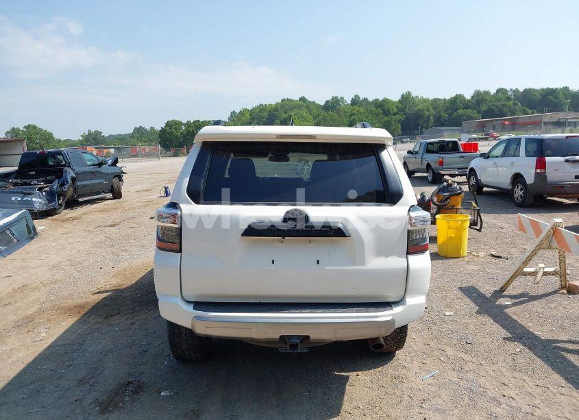 Photo 16 of 2019 Toyota 4runner TRD OFF ROAD PREMIUM (VIN JTEBU5JR4K5659014)