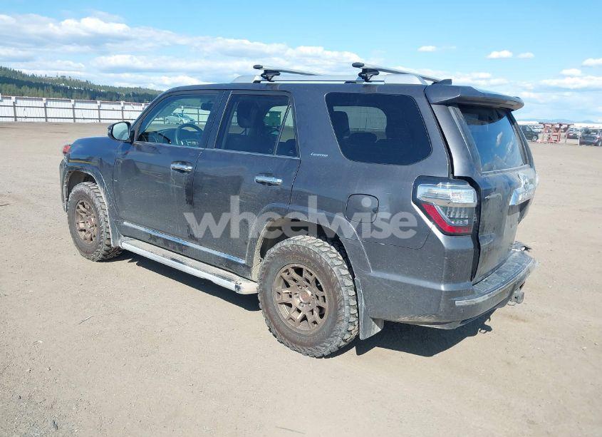 Photo 3 of 2019 Toyota 4runner SR5 (VIN JTEBU5JR4K5676153)