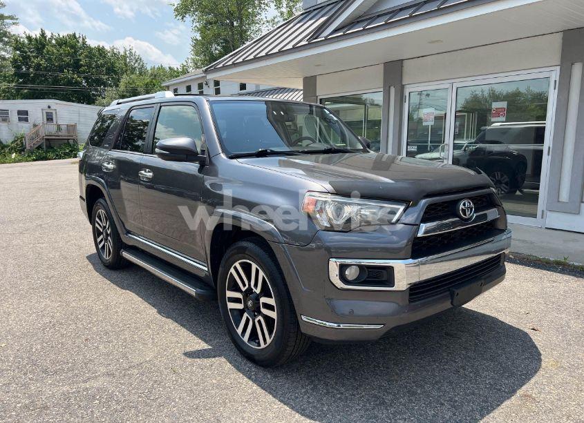 2014 Toyota 4runner SR5/LIMITED/TRAIL (VIN JTEBU5JR5E5197924) main photo