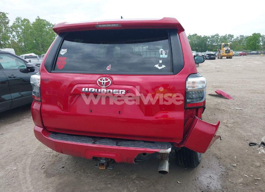 Photo 17 of 2015 Toyota 4runner SR5 PREMIUM (VIN JTEBU5JR5F5251742)