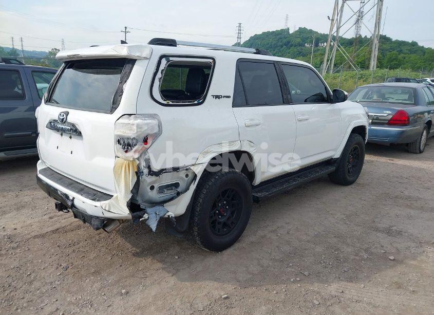 Photo 4 of 2015 Toyota 4runner TRD PRO (VIN JTEBU5JR5F5254043)