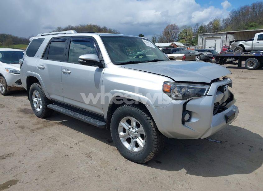 2016 Toyota 4runner SR5 PREMIUM (VIN JTEBU5JR5G5345167) main photo