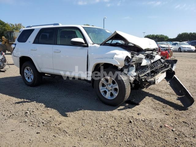 Photo 12 of 2017 TOYOTA 4RUNNER SR5/SR5 PREMIUM (VIN JTEBU5JR5H5418796)