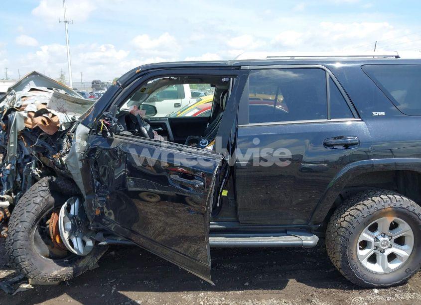 Photo 15 of 2017 Toyota 4runner SR5 PREMIUM (VIN JTEBU5JR5H5468940)