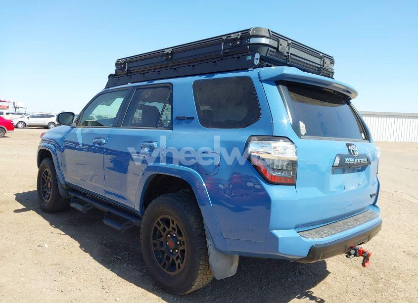 Photo 3 of 2018 Toyota 4runner TRD PRO (VIN JTEBU5JR5J5488241)