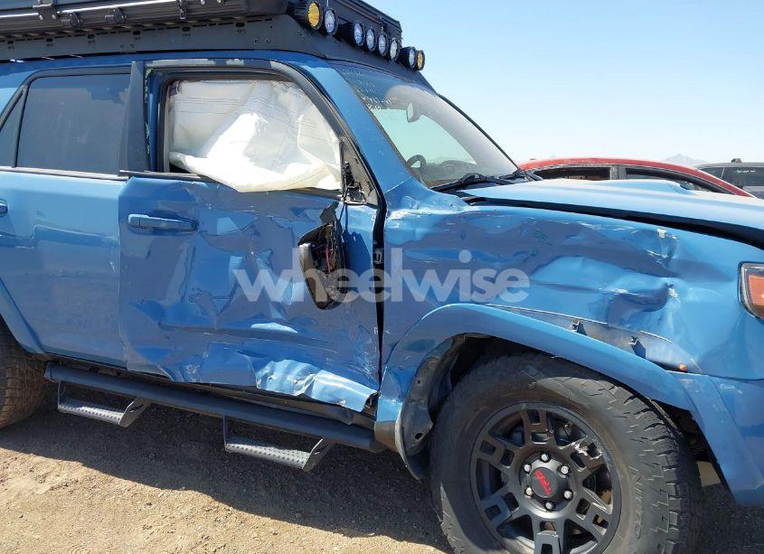 Photo 6 of 2018 Toyota 4runner TRD PRO (VIN JTEBU5JR5J5488241)