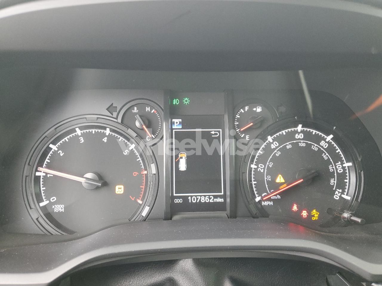 Photo 9 of 2020 TOYOTA 4RUNNER SR5/SR5 PREMIUM (VIN JTEBU5JR5L5752612)