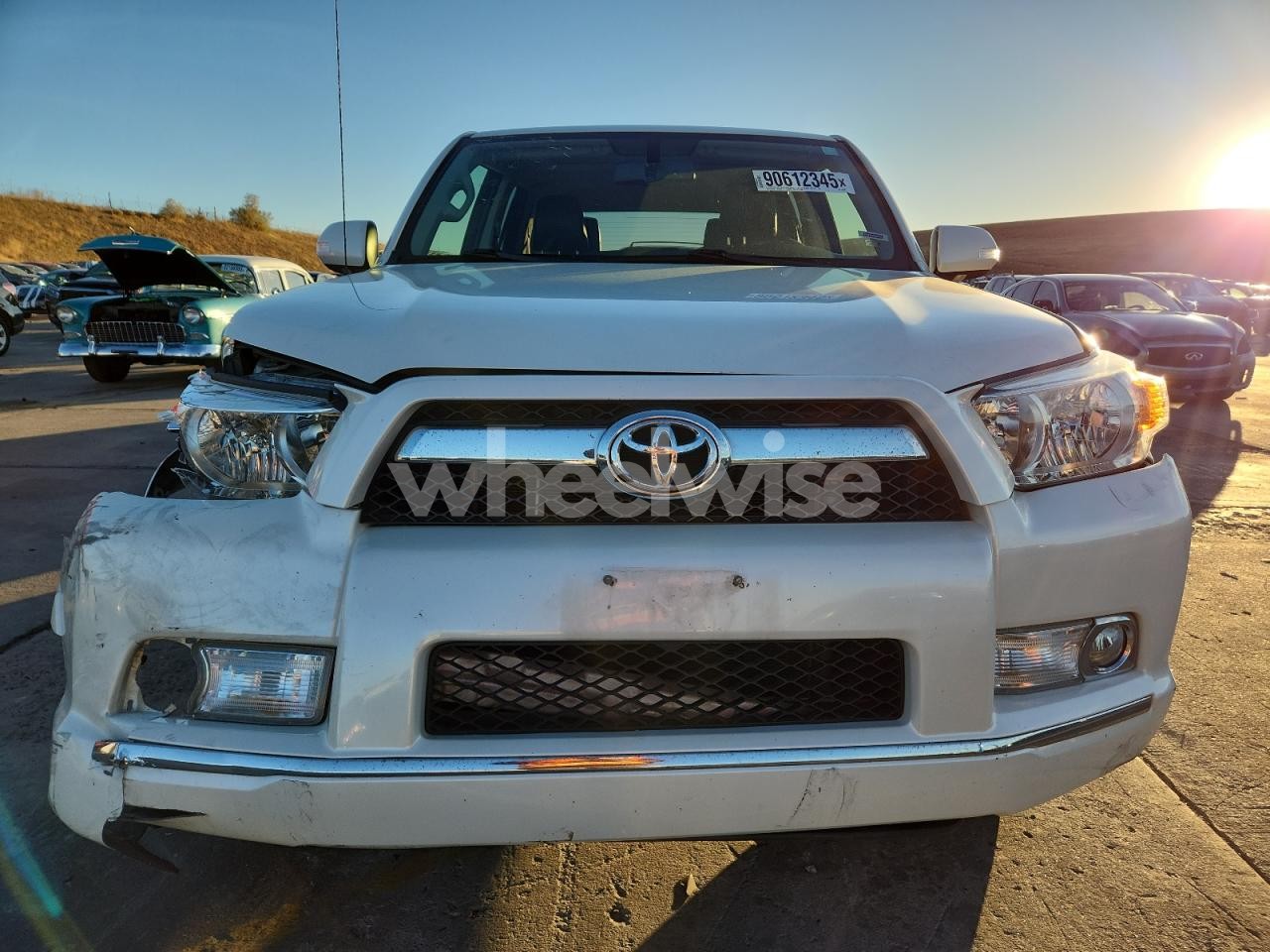 Photo 5 of 2013 TOYOTA 4RUNNER SR5 (VIN JTEBU5JR6D5141702)