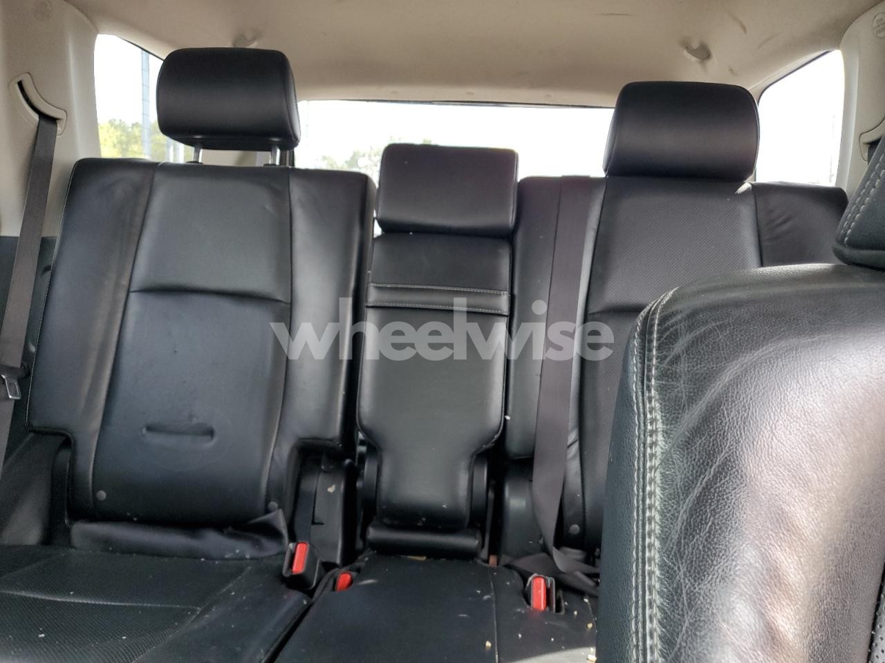 Photo 10 of 2015 TOYOTA 4RUNNER SR5/SR5 PREMIUM (VIN JTEBU5JR6F5204767)