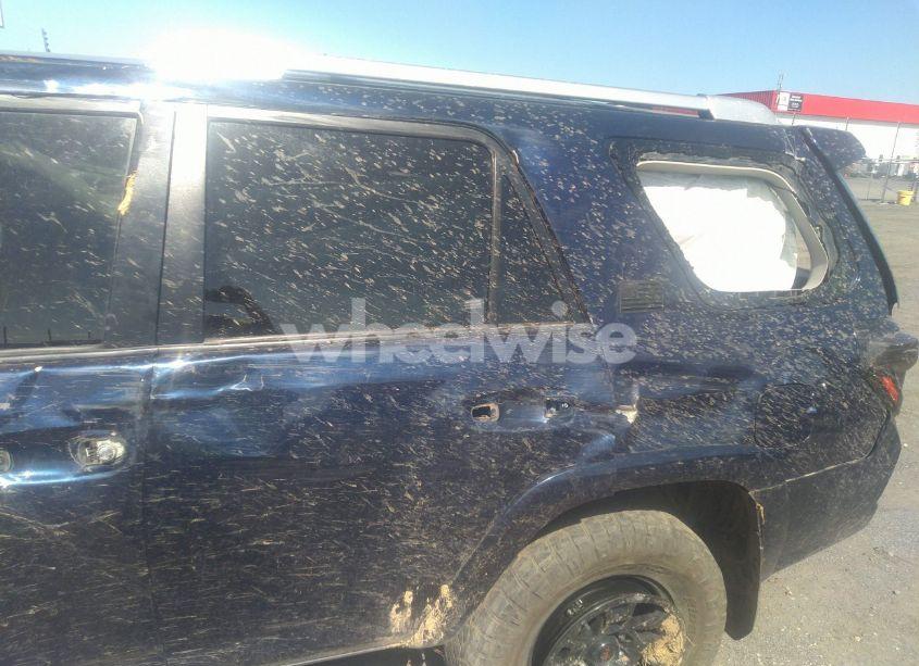 Photo 19 of 2016 Toyota 4runner SR5 (VIN JTEBU5JR6G5280023)