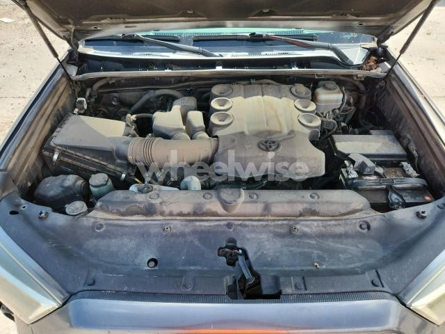 Photo 3 of 2016 TOYOTA 4RUNNER SR5/SR5 PREMIUM (VIN JTEBU5JR6G5330953)