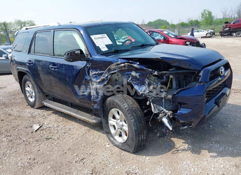 2016 Toyota 4runner SR5 (VIN JTEBU5JR6G5336168) main photo