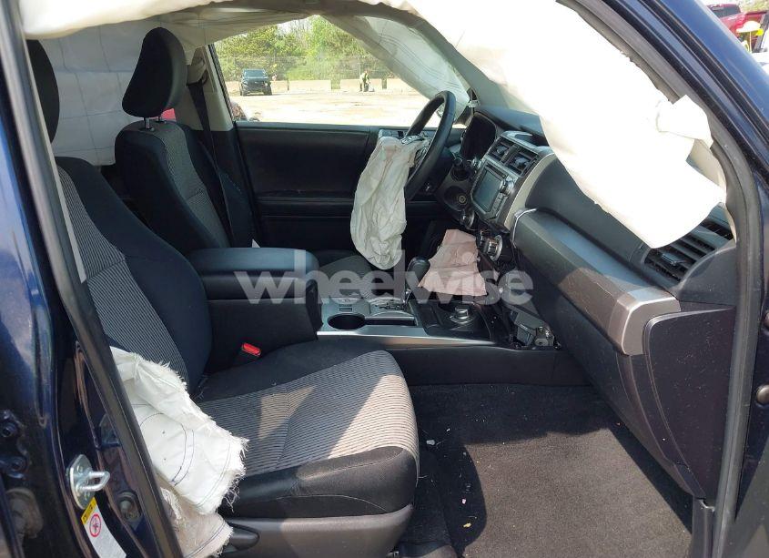 Photo 5 of 2016 Toyota 4runner SR5 (VIN JTEBU5JR6G5336168)