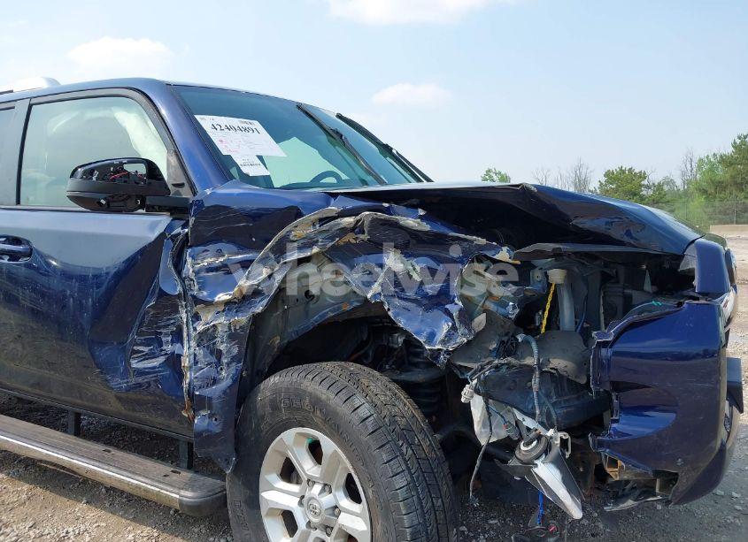 Photo 6 of 2016 Toyota 4runner SR5 (VIN JTEBU5JR6G5336168)