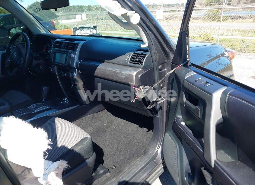 Photo 5 of 2016 Toyota 4runner SR5 (VIN JTEBU5JR6G5387329)