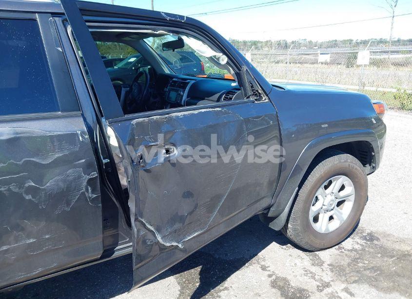 Photo 6 of 2016 Toyota 4runner SR5 (VIN JTEBU5JR6G5387329)