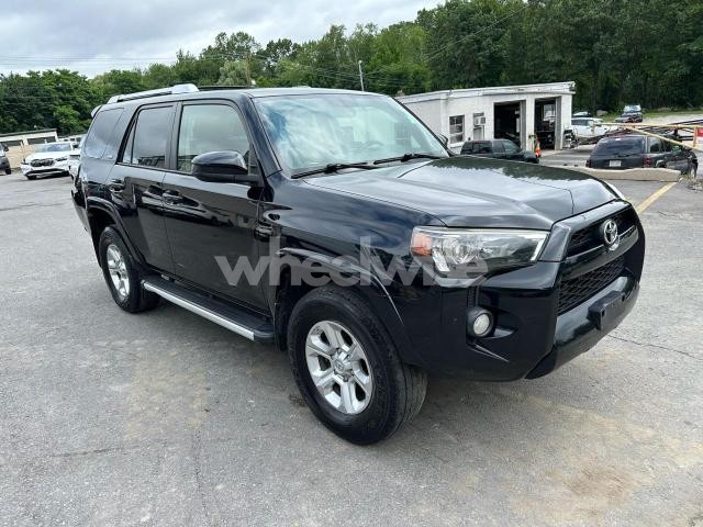 Photo 6 of 2017 TOYOTA 4RUNNER SR5/SR5 PREMIUM (VIN JTEBU5JR6H5415941)