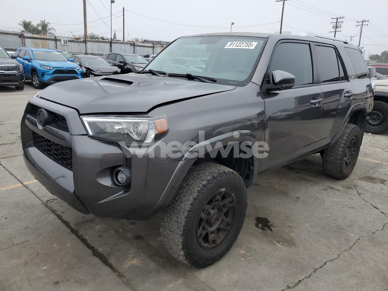 2017 TOYOTA 4RUNNER SR5/SR5 PREMIUM (VIN JTEBU5JR6H5451628) main photo