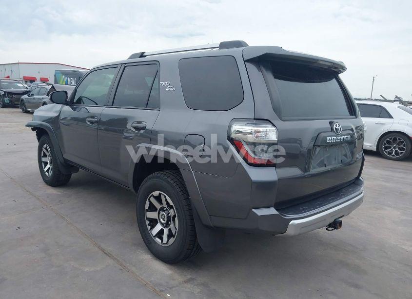 Photo 3 of 2017 Toyota 4runner TRD OFF ROAD PREMIUM (VIN JTEBU5JR6H5480109)