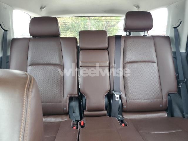 Photo 10 of 2019 TOYOTA 4RUNNER SR5/SR5 PREMIUM (VIN JTEBU5JR6K5689017)