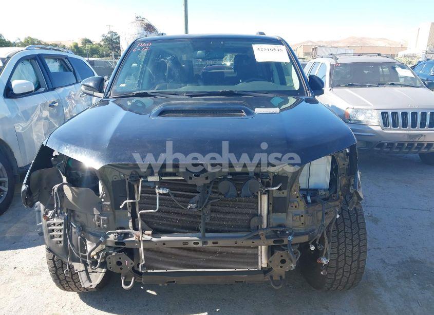 Photo 13 of 2019 Toyota 4runner LIMITED/LIMITED NIGHTSHADE/SR5/SR5 PREMIUM/TRD OFF ROAD/TRD OFF ROAD PREMIUM/TRD PRO (VIN JTEBU5JR6K5704454)