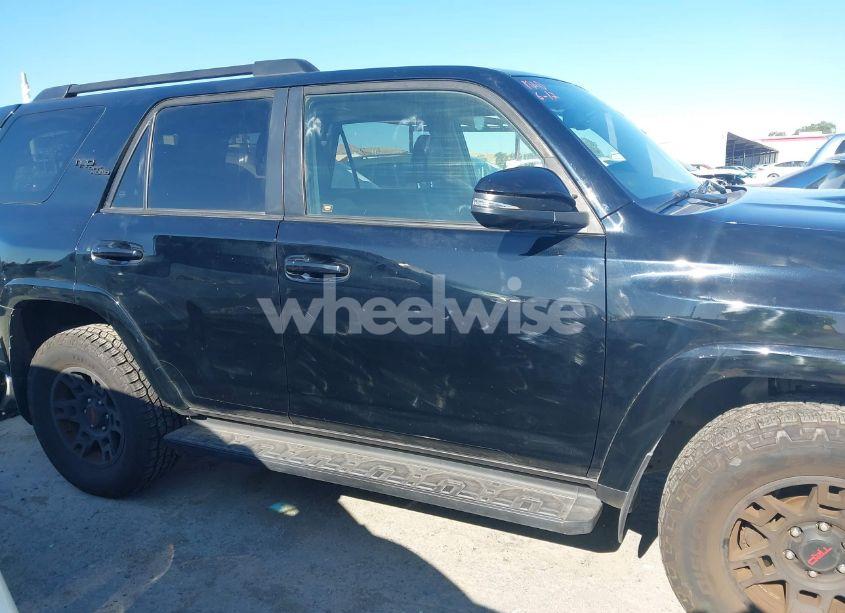 Photo 14 of 2019 Toyota 4runner LIMITED/LIMITED NIGHTSHADE/SR5/SR5 PREMIUM/TRD OFF ROAD/TRD OFF ROAD PREMIUM/TRD PRO (VIN JTEBU5JR6K5704454)