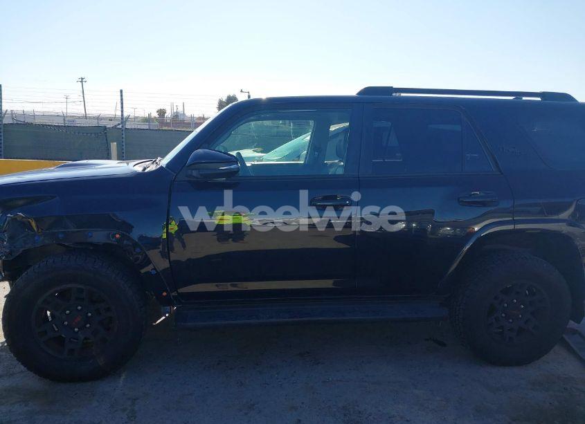 Photo 15 of 2019 Toyota 4runner LIMITED/LIMITED NIGHTSHADE/SR5/SR5 PREMIUM/TRD OFF ROAD/TRD OFF ROAD PREMIUM/TRD PRO (VIN JTEBU5JR6K5704454)