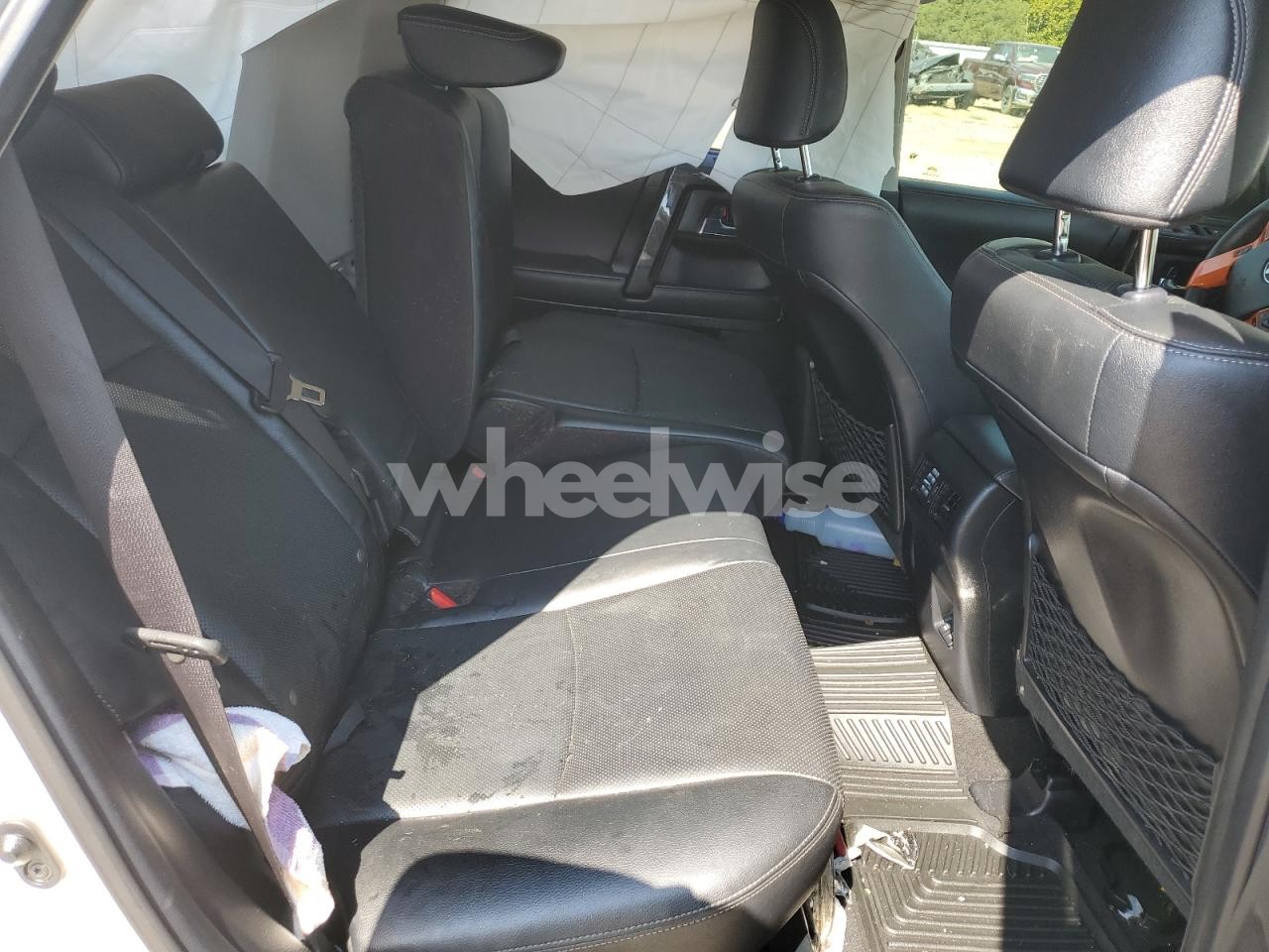 Photo 11 of 2020 TOYOTA 4RUNNER SR5/SR5 PREMIUM (VIN JTEBU5JR6L5772416)