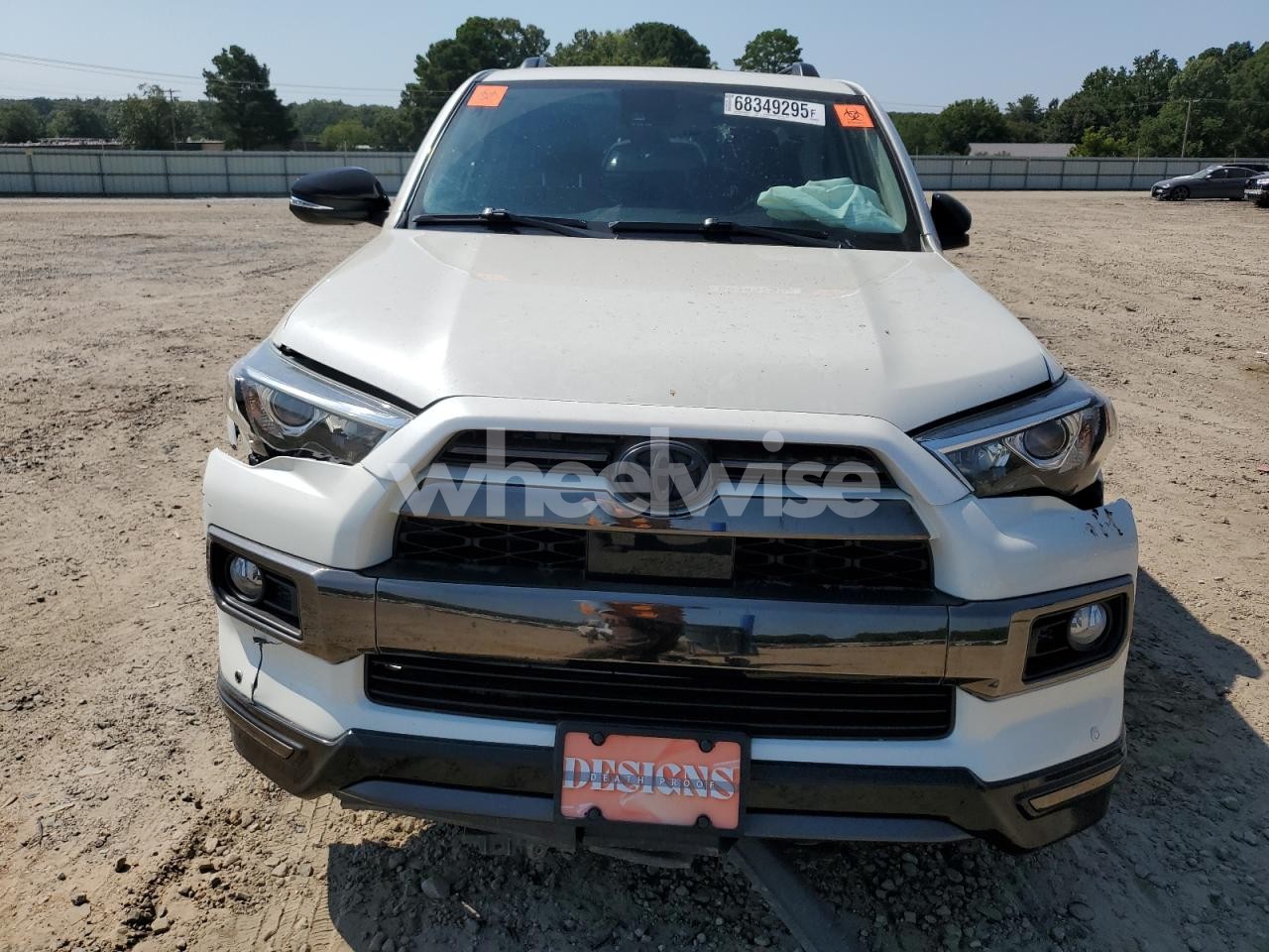 Photo 5 of 2020 TOYOTA 4RUNNER SR5/SR5 PREMIUM (VIN JTEBU5JR6L5772416)