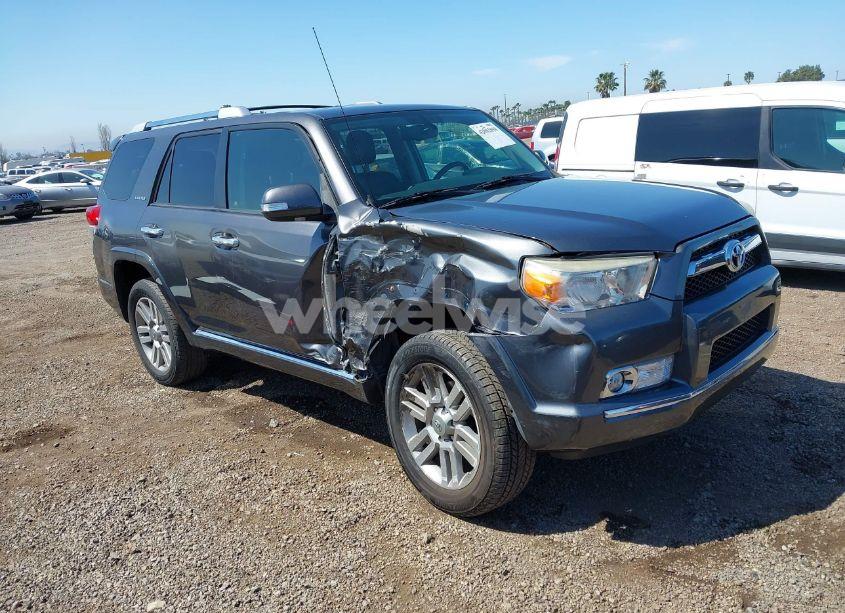 2010 Toyota 4runner LIMITED V6 (VIN JTEBU5JR7A5025985) main photo