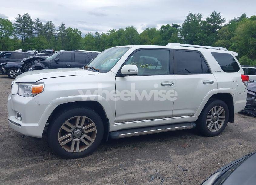 Photo 14 of 2011 Toyota 4runner LIMITED V6/SR5 V6/TRAIL V6 (VIN JTEBU5JR7B5055831)